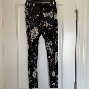 Victoria's Secret Black, Pink and White Floral Leggings